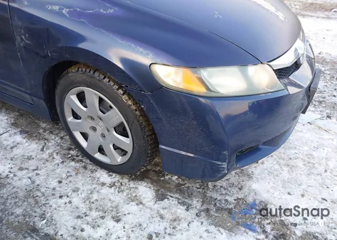 2010 Honda Civic Lx z USA, uszkodzony, nr VIN 2HGFA1F50AH513408